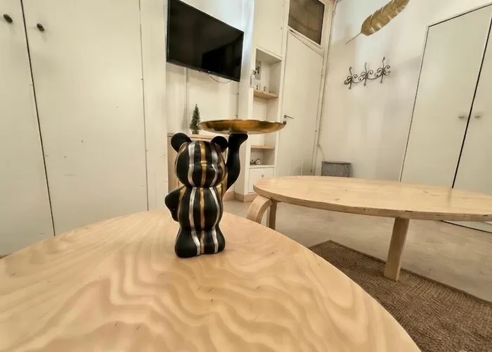 Navona Open Space Aparthotel