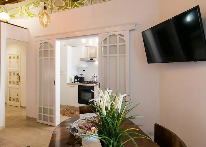 Navona Open Space Aparthotel 4*